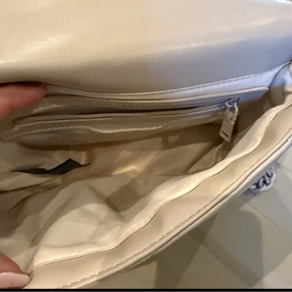 NEW Bundle of 3 Badgley Mischka Handbags, Shoulder or Crossbody.